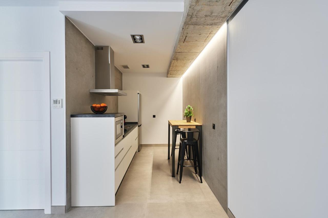 9 Nidos Centrica Suites - Nuevo Plasencia Exterior foto