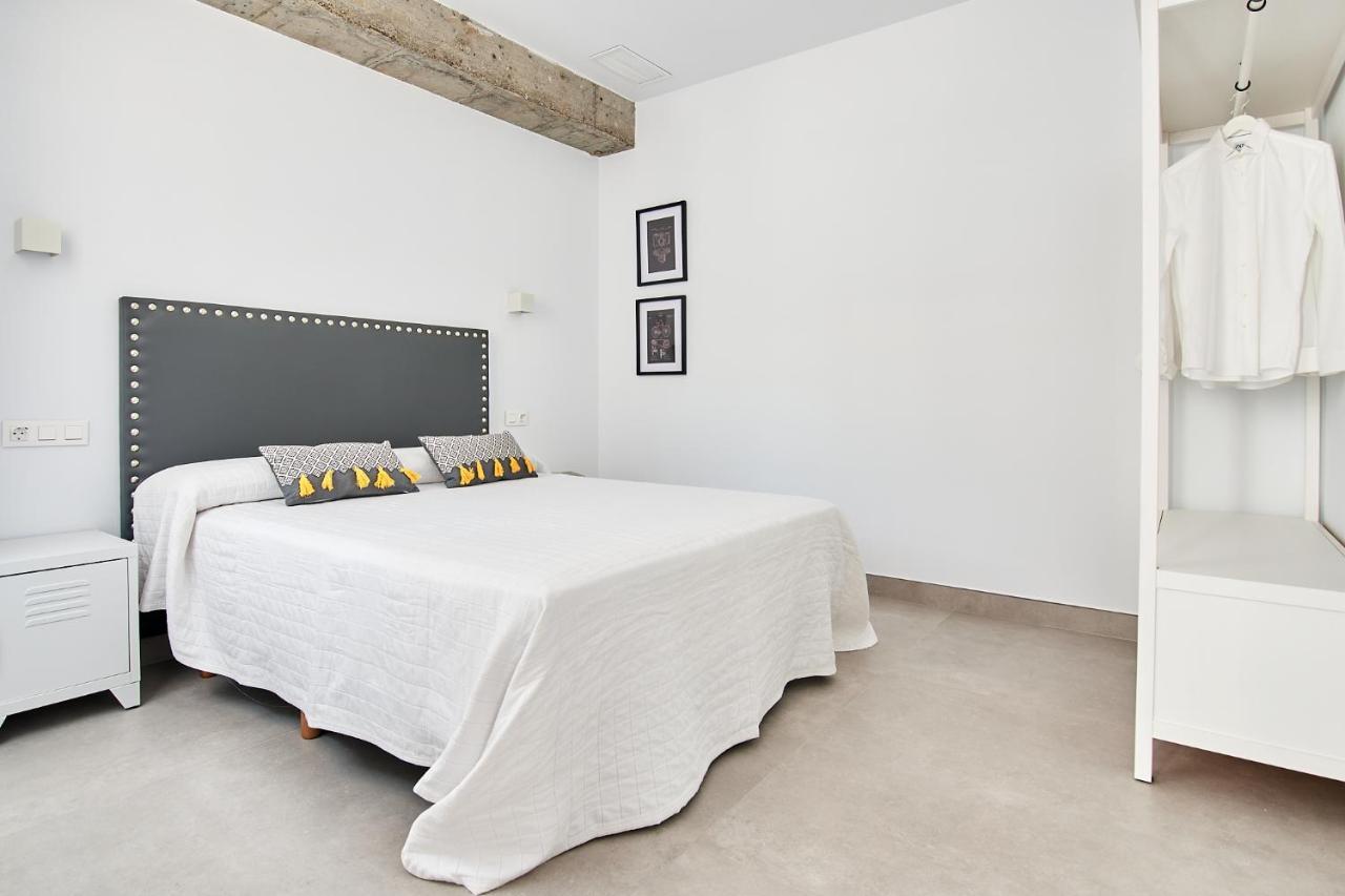 9 Nidos Centrica Suites - Nuevo Plasencia Exterior foto